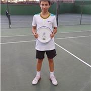 Soy jugador de tenis ranking 200 nacional, tengo experiencia dando clases